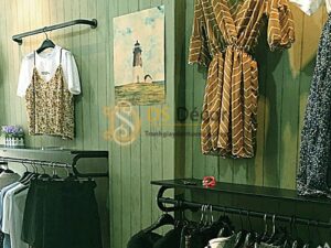 Giấy dán tường giả gỗ xanh lúc 3D181 trang trí shop quần áo