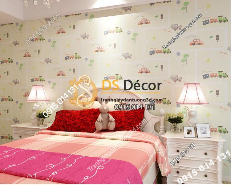 Giay-dan-tuong-hoa-tiet-oto-phong-tre-em-3D133-mau-hong-