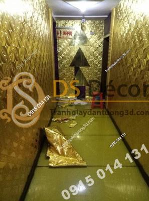 Giay-dan-tuong-vang-bac-cho-quan-bar-loi-tran-3D113-07