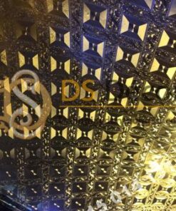 Giay-dan-tuong-vang-bac-cho-quan-bar-loi-tran-3D113-08