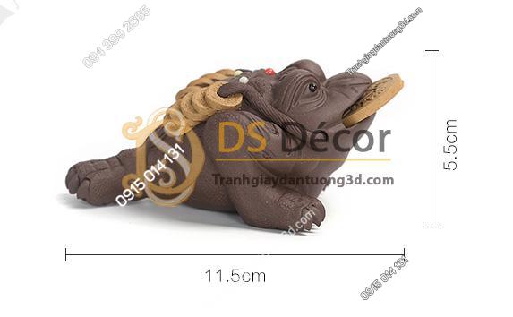 Kích thước Cóc 3 chân ngậm tiền màu đen DTT10