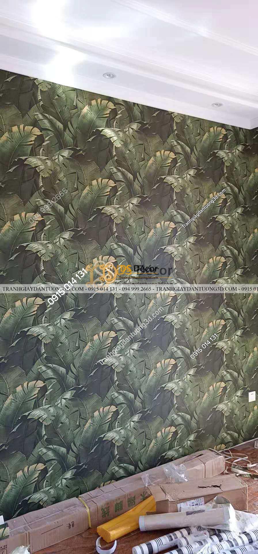 Thi công Giấy dán tường họa tiết lá chuối dân dã 3D262