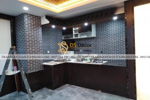 Thi công giấy dán tường giả gạch đen 3D191